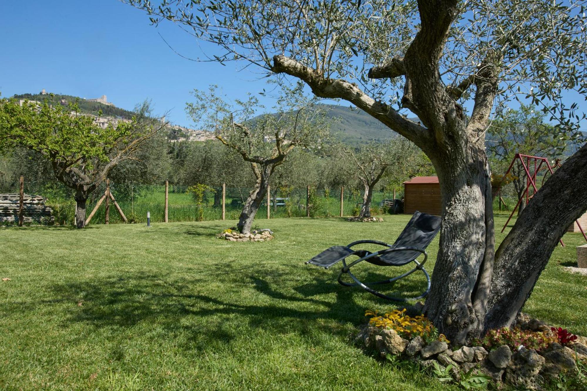 Il Granaio Di Rossetti Elisabetta Hotel Assisi Kültér fotó